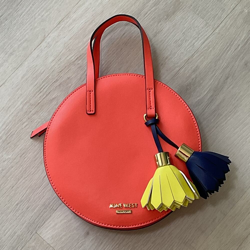 Nine West Roundabout Circle Crossbody Bag Salmon - Picture 3 of 10